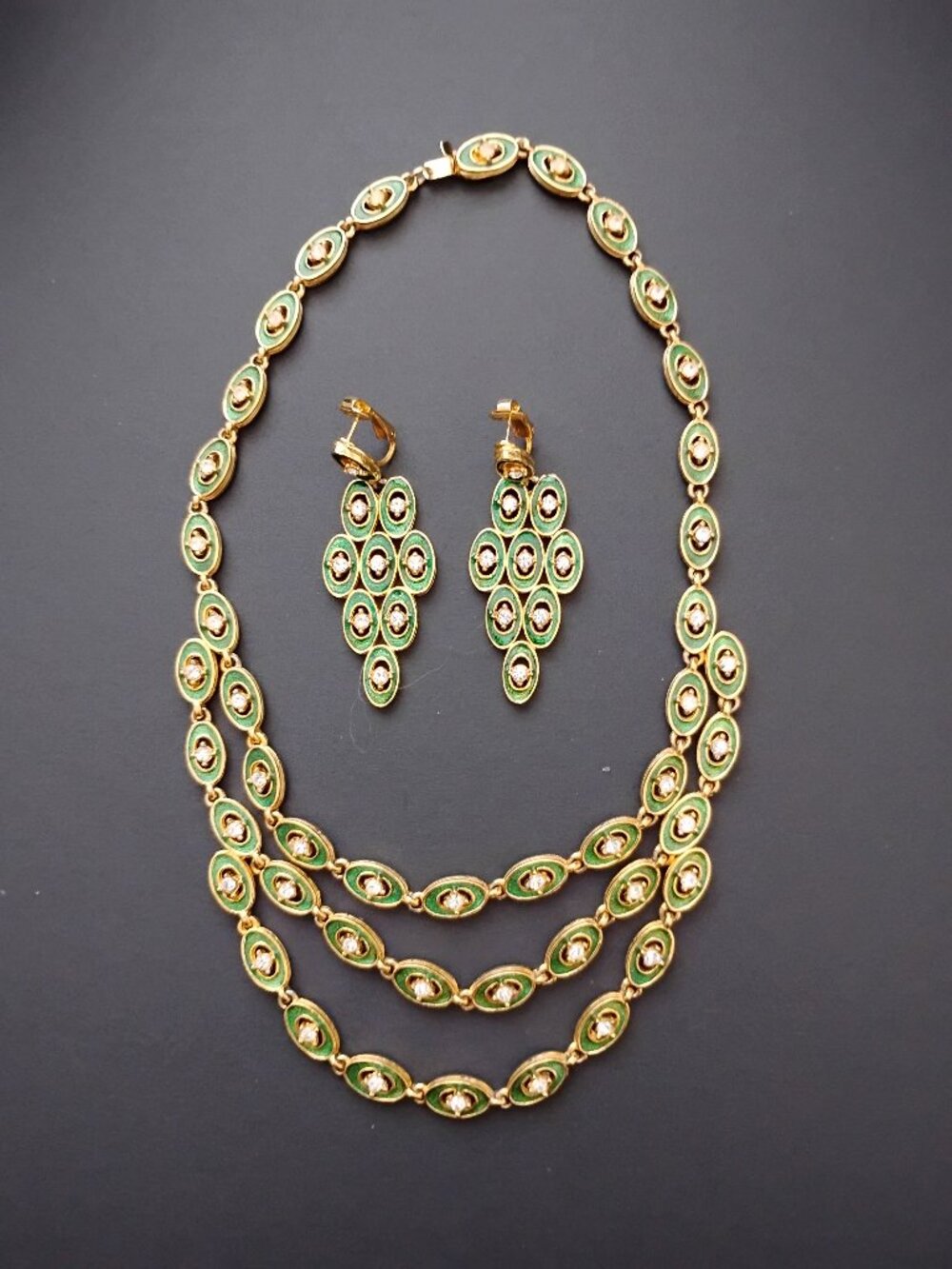 Green Enamel Statement Necklace Earring Set Vintage 3 Strand Parure